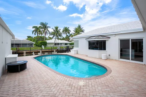 1332 SW Tamarind Way Boca Raton FL 33486