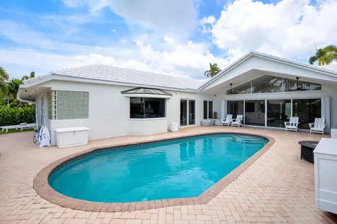 1332 SW Tamarind Way Boca Raton FL 33486