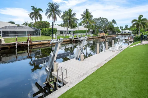 1332 SW Tamarind Way Boca Raton FL 33486