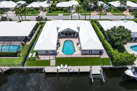 1332 SW Tamarind Way Boca Raton FL 33486