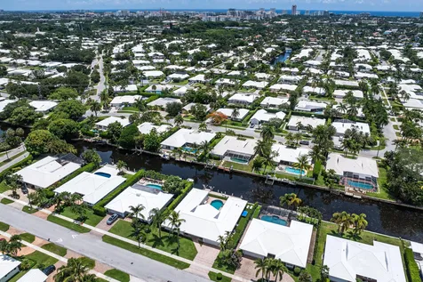 1332 SW Tamarind Way Boca Raton FL 33486