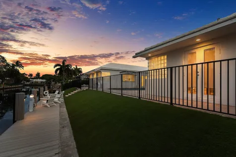 1332 SW Tamarind Way Boca Raton FL 33486