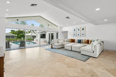 1332 SW Tamarind Way Boca Raton FL 33486