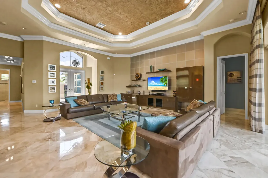 10540 Whitewind Circle Boynton Beach FL 33473