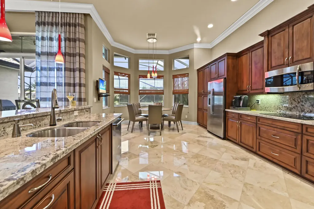 10540 Whitewind Circle Boynton Beach FL 33473