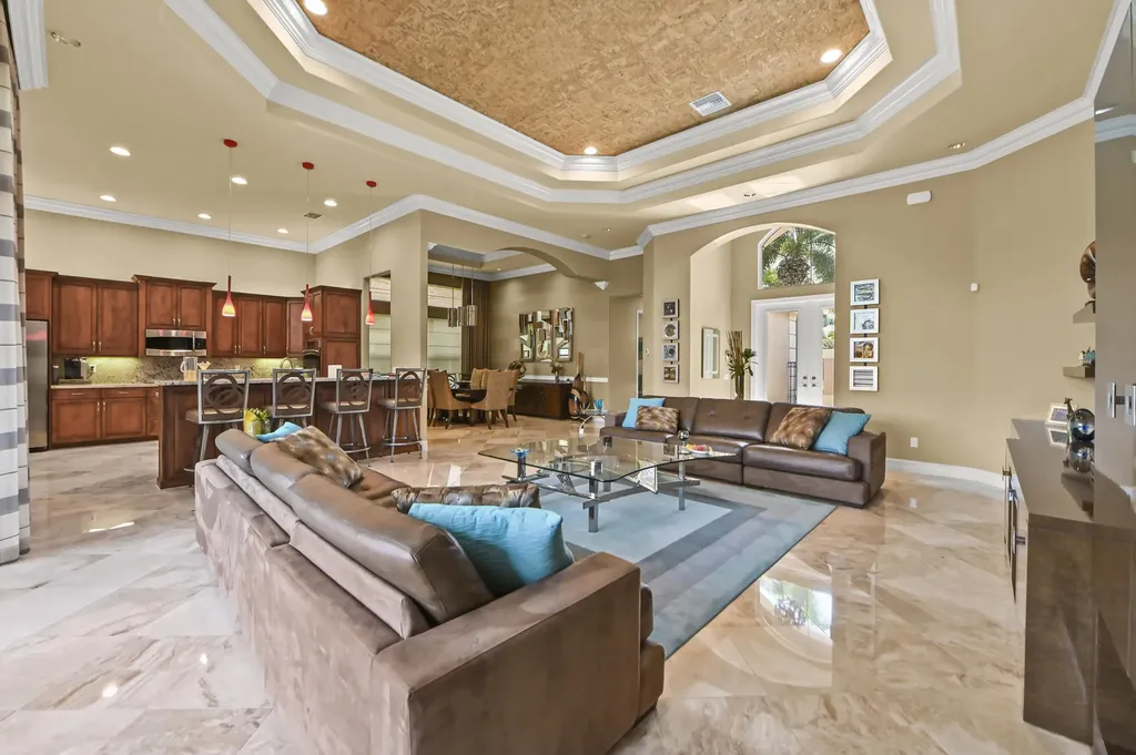 10540 Whitewind Circle Boynton Beach FL 33473