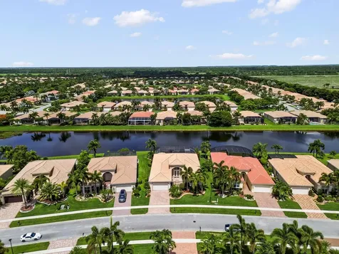 10540 Whitewind Circle Boynton Beach FL 33473