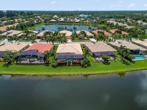 10540 Whitewind Circle Boynton Beach FL 33473