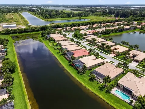 10540 Whitewind Circle Boynton Beach FL 33473