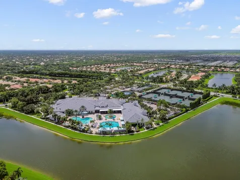 10540 Whitewind Circle Boynton Beach FL 33473