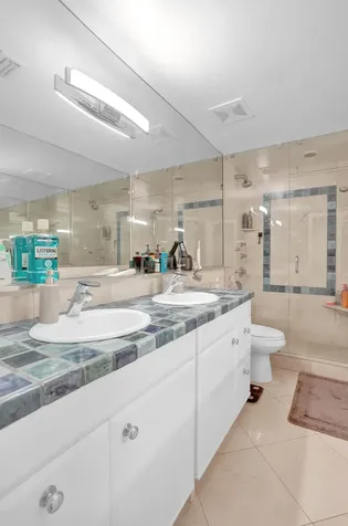 1122 NW 79th Drive Plantation FL 33322