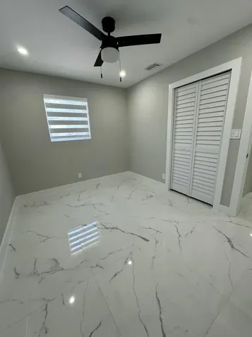 4380 NW 59th Court North Lauderdale FL 33319