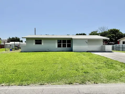 148 SE 6th Street N Belle Glade FL 33430