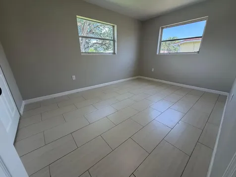148 SE 6th Street N Belle Glade FL 33430