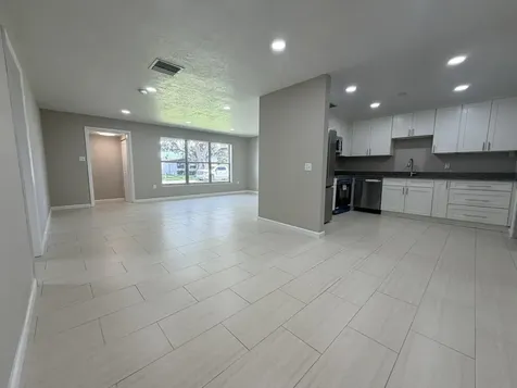 148 SE 6th Street N Belle Glade FL 33430
