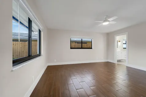 11910 Butternut Street Palm Beach Gardens FL 33410