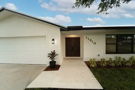 11910 Butternut Street Palm Beach Gardens FL 33410
