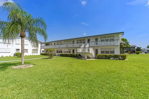 228 Camden J West Palm Beach FL 33417