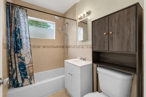 2743 NW 2nd Street Boynton Beach FL 33435