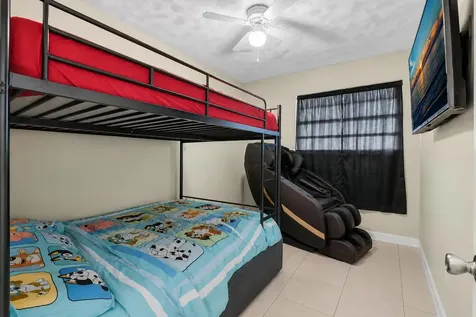 2743 NW 2nd Street Boynton Beach FL 33435
