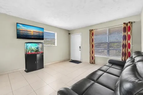 2743 NW 2nd Street Boynton Beach FL 33435