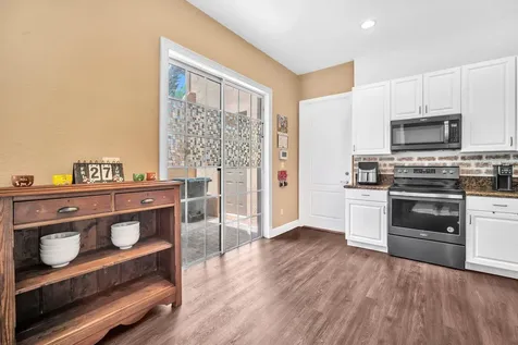 516 SW 147th Terrace Pembroke Pines FL 33027