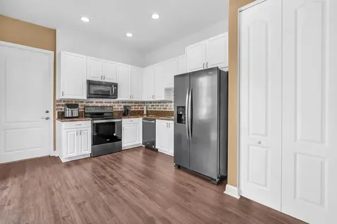 516 SW 147th Terrace Pembroke Pines FL 33027