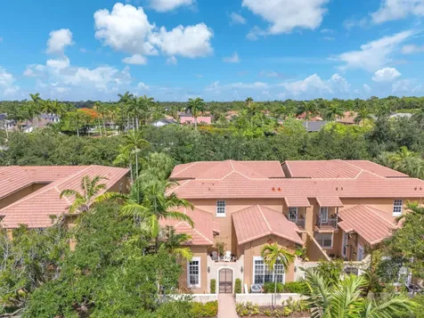 516 SW 147th Terrace Pembroke Pines FL 33027