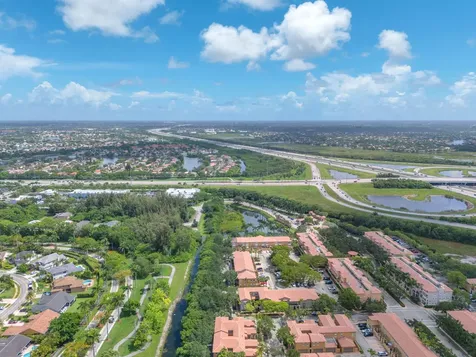 516 SW 147th Terrace Pembroke Pines FL 33027