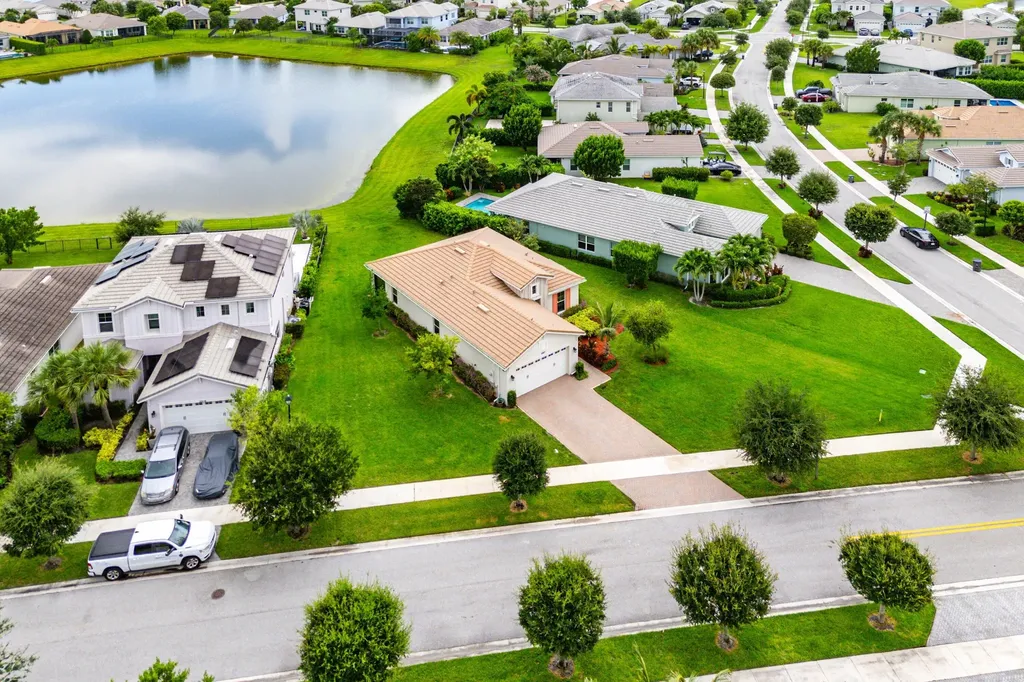 5921 Switchgrass Lane The Acreage FL 33470