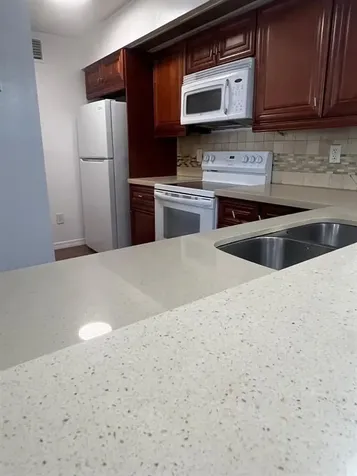 18840 NW 57th Avenue Hialeah FL 33015