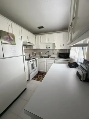16 Vista Palm Lane Vero Beach FL 32962