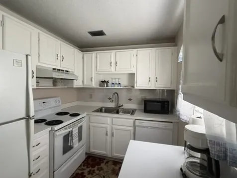 16 Vista Palm Lane Vero Beach FL 32962