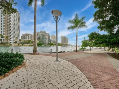 495 Brickell Avenue Miami FL 33131