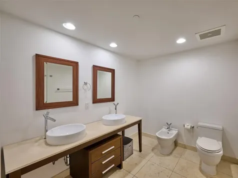 495 Brickell Avenue Miami FL 33131