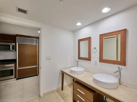 495 Brickell Avenue Miami FL 33131
