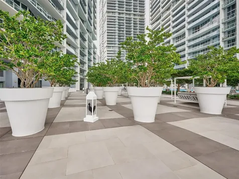 495 Brickell Avenue Miami FL 33131