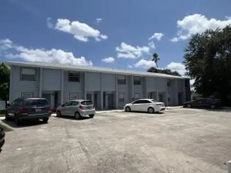 622 S 11th Street Fort Pierce FL 34950
