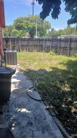 6231 SW 9th Place North Lauderdale FL 33068