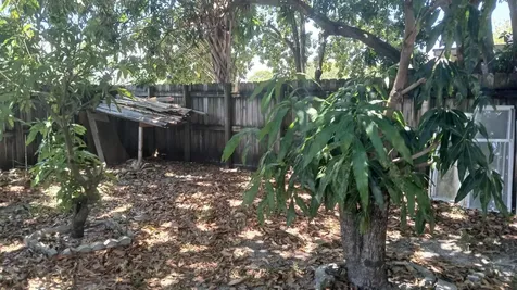 6231 SW 9th Place North Lauderdale FL 33068