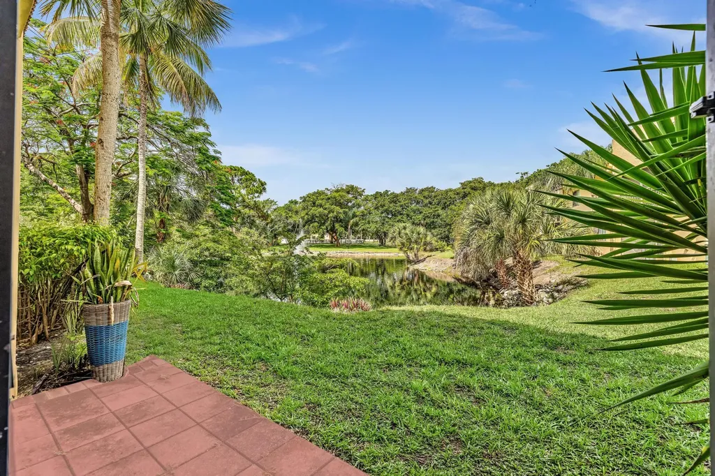 912 SW 9th Street Circle Boca Raton FL 33486