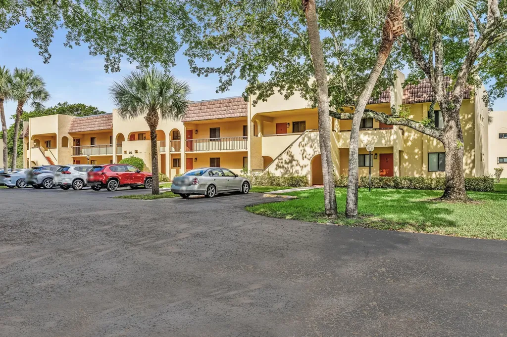 912 SW 9th Street Circle Boca Raton FL 33486