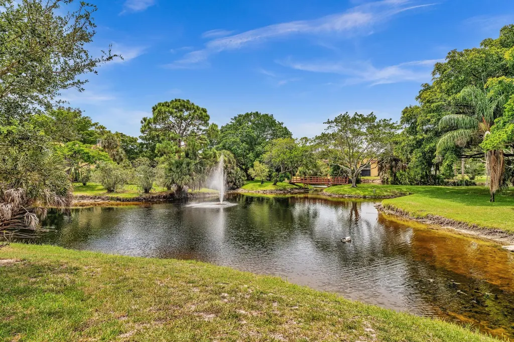 912 SW 9th Street Circle Boca Raton FL 33486