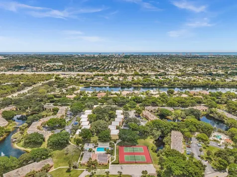 912 SW 9th Street Circle Boca Raton FL 33486