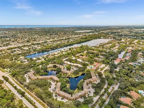 912 SW 9th Street Circle Boca Raton FL 33486