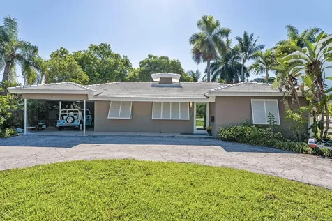 224 N Gordon Road Fort Lauderdale FL 33301