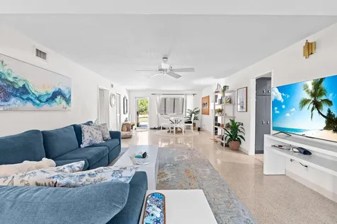 224 N Gordon Road Fort Lauderdale FL 33301