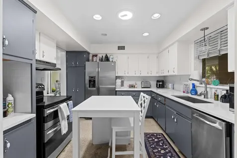224 N Gordon Road Fort Lauderdale FL 33301
