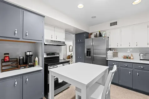 224 N Gordon Road Fort Lauderdale FL 33301