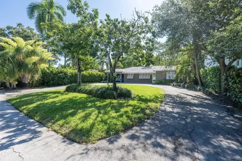224 N Gordon Road Fort Lauderdale FL 33301